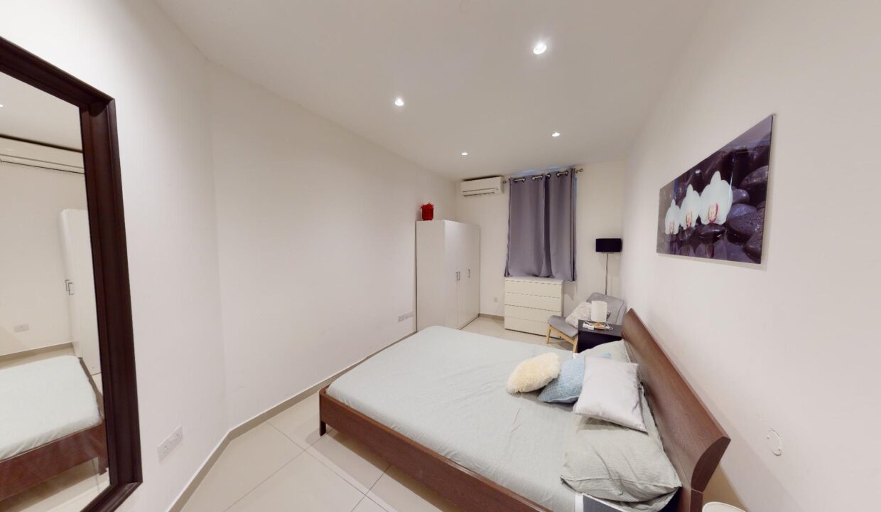 Modern-3-bedroom-maisonette-09092022_095227